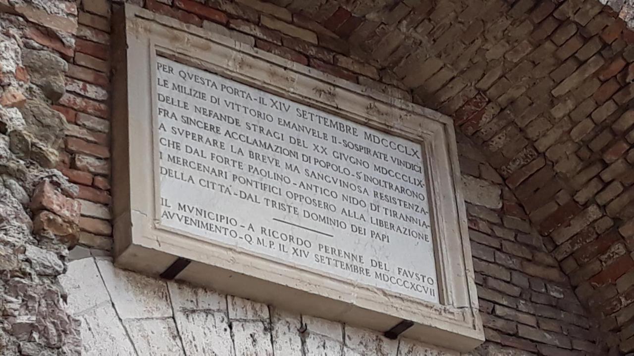 La Casa Dei Bersaglieri Apartment Perugia Bagian luar foto