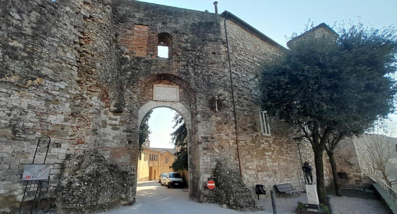 La Casa Dei Bersaglieri Apartment Perugia Bagian luar foto